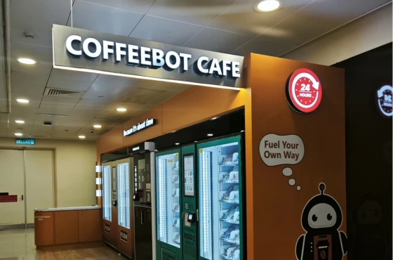 CoffeeBot Cafe